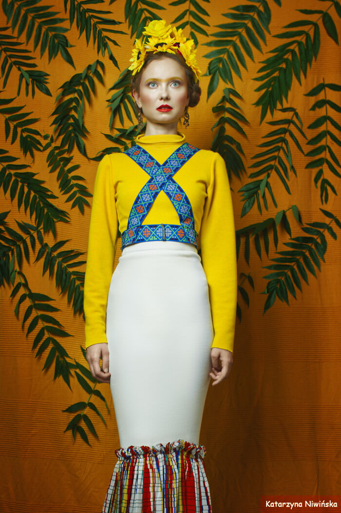 Katarzyna Niwinska's 'Rainbow Frida' Photosession