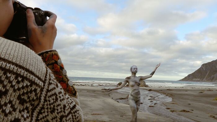 We Worked For Two Weeks In Harsh Conditions To Make This Model Disappear Into Breathtaking Arctic Landscapes