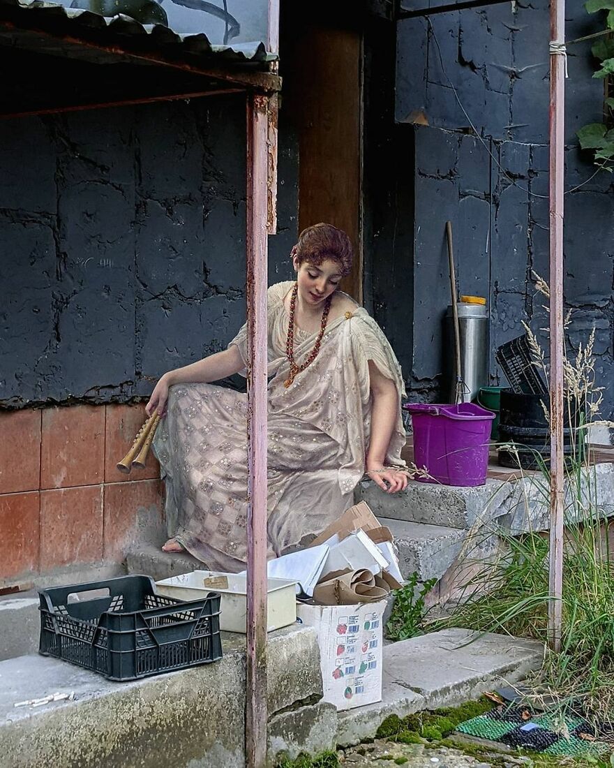 Artist Continues To Incorporate Art History Into His Daily Life