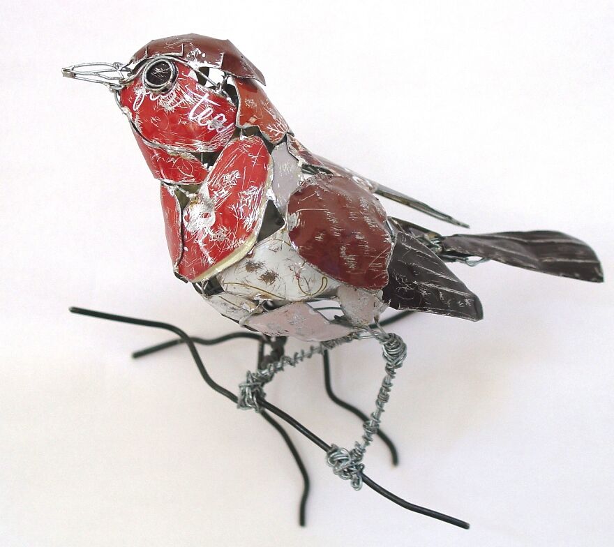 Recycled-Materials-Animal-Sculptures-Metal-Fabric-Barbara-Franc
