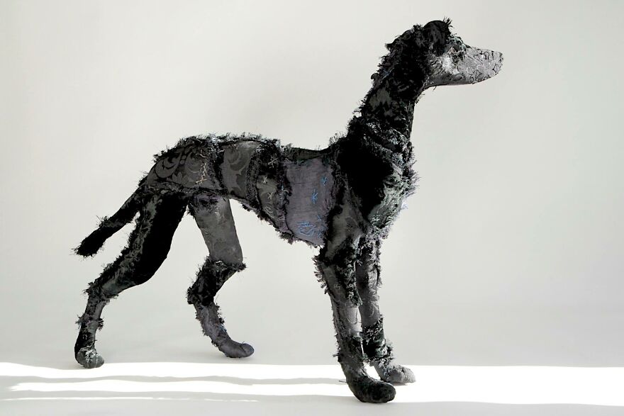 Recycled-Materials-Animal-Sculptures-Metal-Fabric-Barbara-Franc