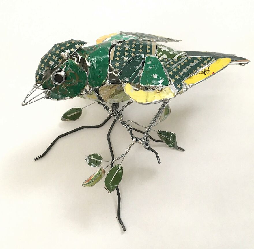 Recycled-Materials-Animal-Sculptures-Metal-Fabric-Barbara-Franc