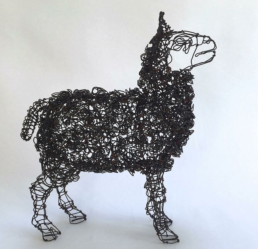 Recycled-Materials-Animal-Sculptures-Metal-Fabric-Barbara-Franc
