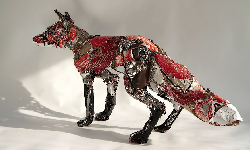 Recycled-Materials-Animal-Sculptures-Metal-Fabric-Barbara-Franc