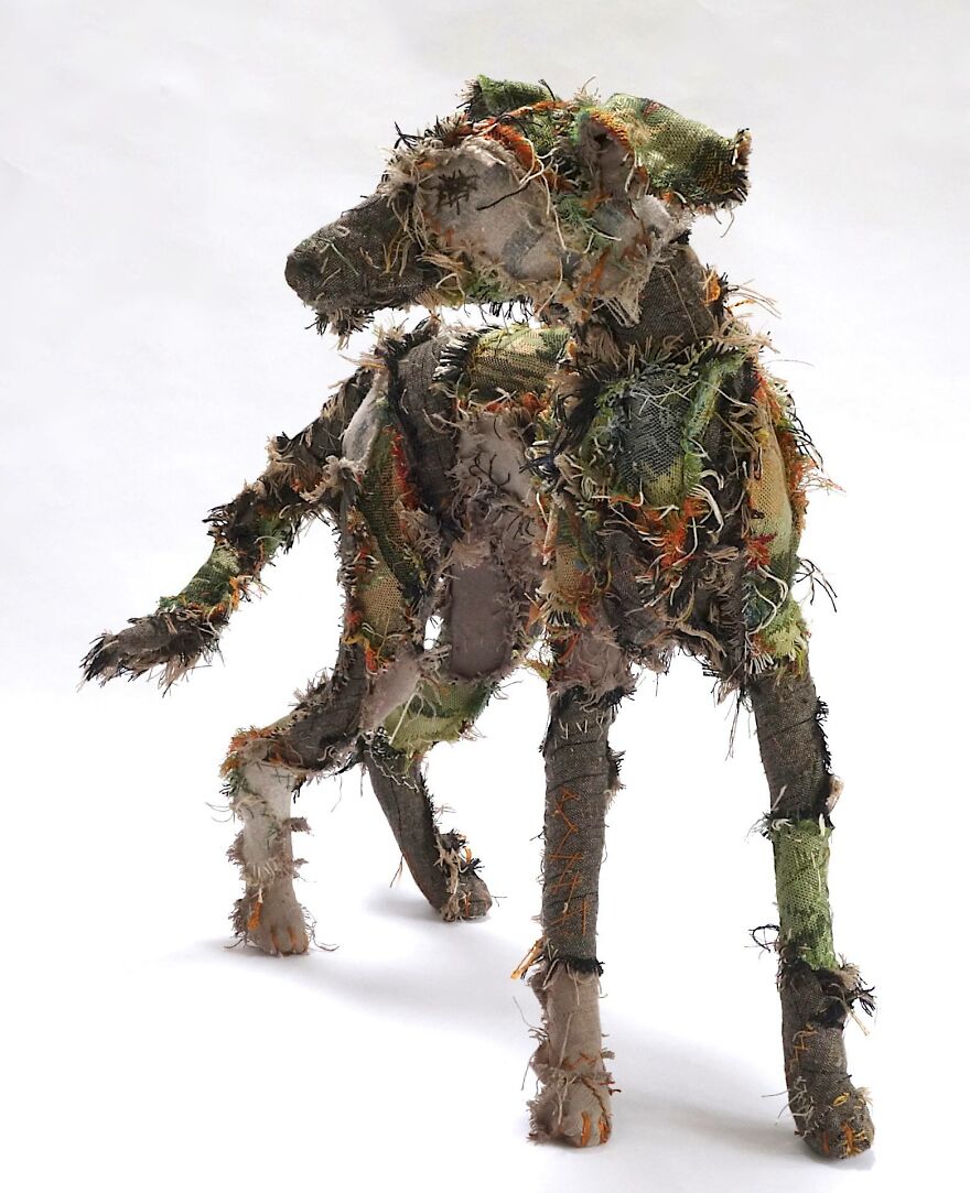 Recycled-Materials-Animal-Sculptures-Metal-Fabric-Barbara-Franc