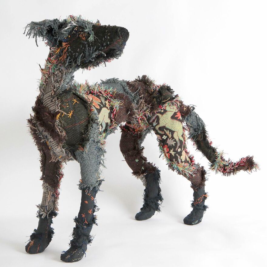 Recycled-Materials-Animal-Sculptures-Metal-Fabric-Barbara-Franc