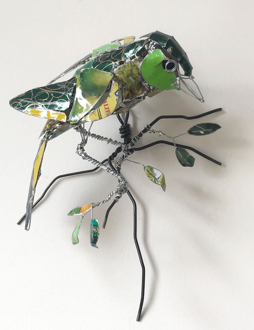 Recycled-Materials-Animal-Sculptures-Metal-Fabric-Barbara-Franc