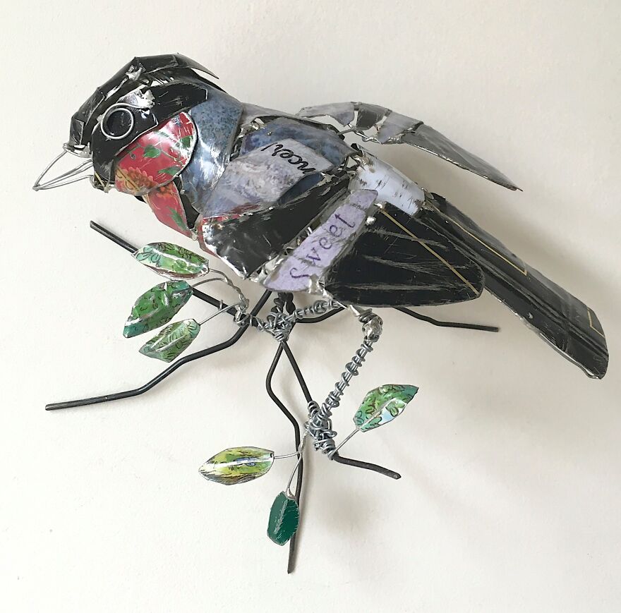 Recycled-Materials-Animal-Sculptures-Metal-Fabric-Barbara-Franc