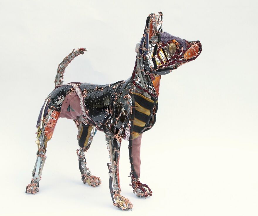Recycled-Materials-Animal-Sculptures-Metal-Fabric-Barbara-Franc