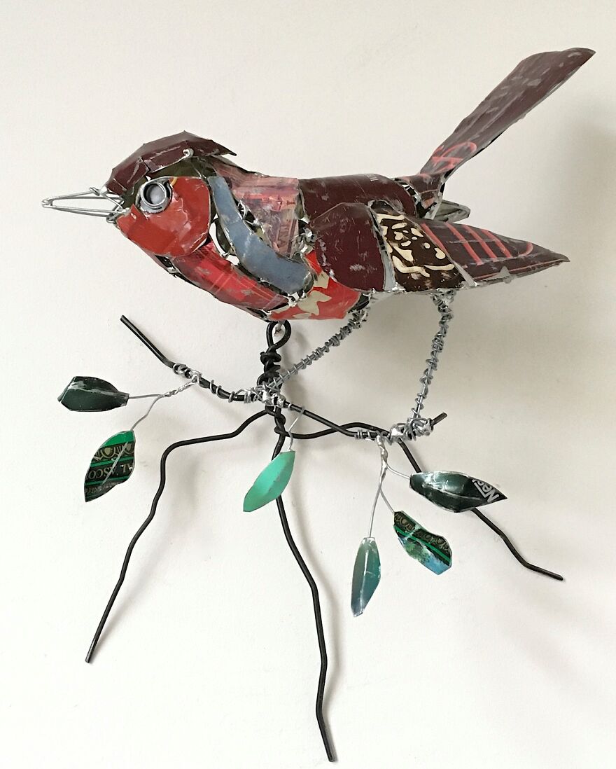 Recycled-Materials-Animal-Sculptures-Metal-Fabric-Barbara-Franc