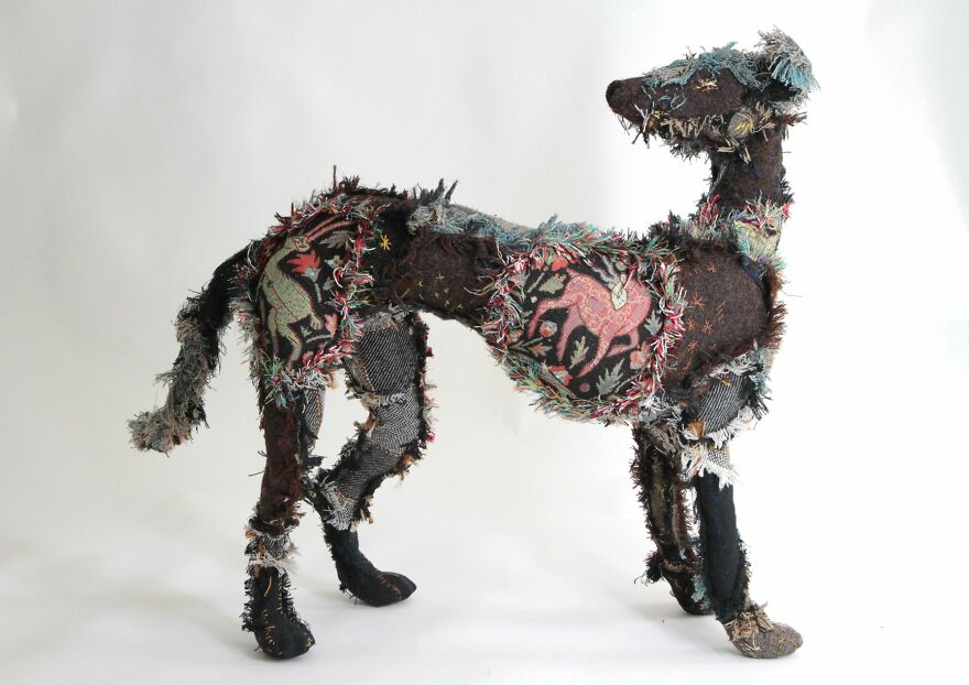 Recycled-Materials-Animal-Sculptures-Metal-Fabric-Barbara-Franc