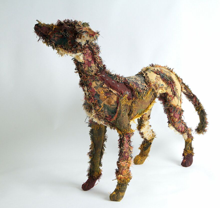 Recycled-Materials-Animal-Sculptures-Metal-Fabric-Barbara-Franc