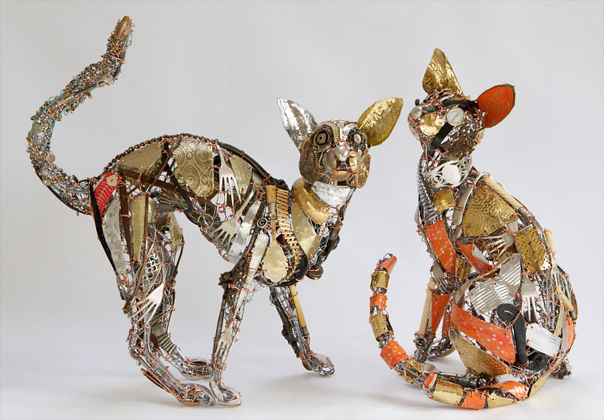 Recycled-Materials-Animal-Sculptures-Metal-Fabric-Barbara-Franc