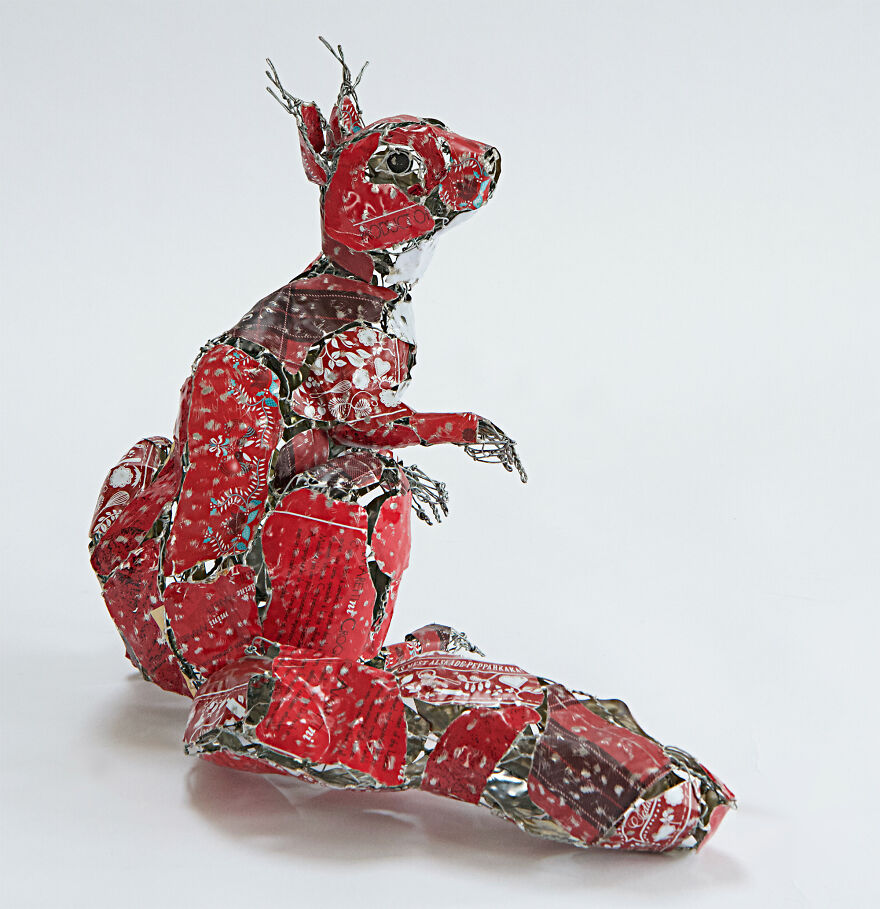 Recycled-Materials-Animal-Sculptures-Metal-Fabric-Barbara-Franc