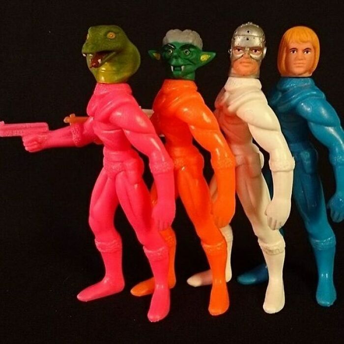 Enter Caption.
. 📷: @toywalker