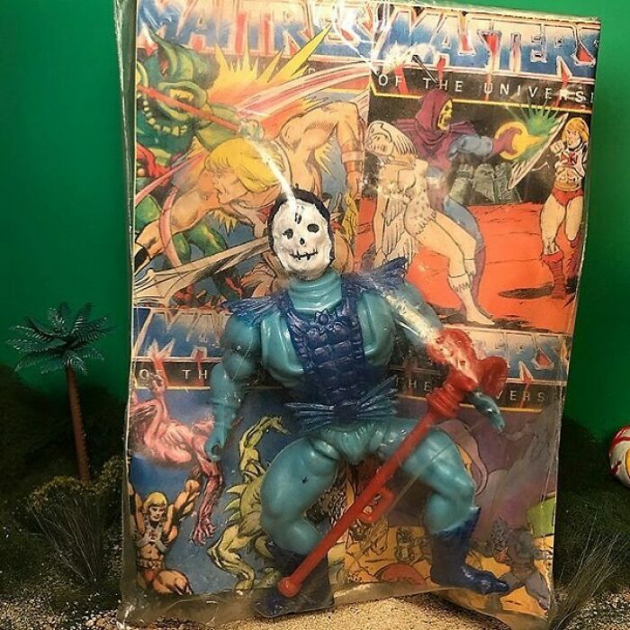 Seems Legit™
📷: @buzzoff_82