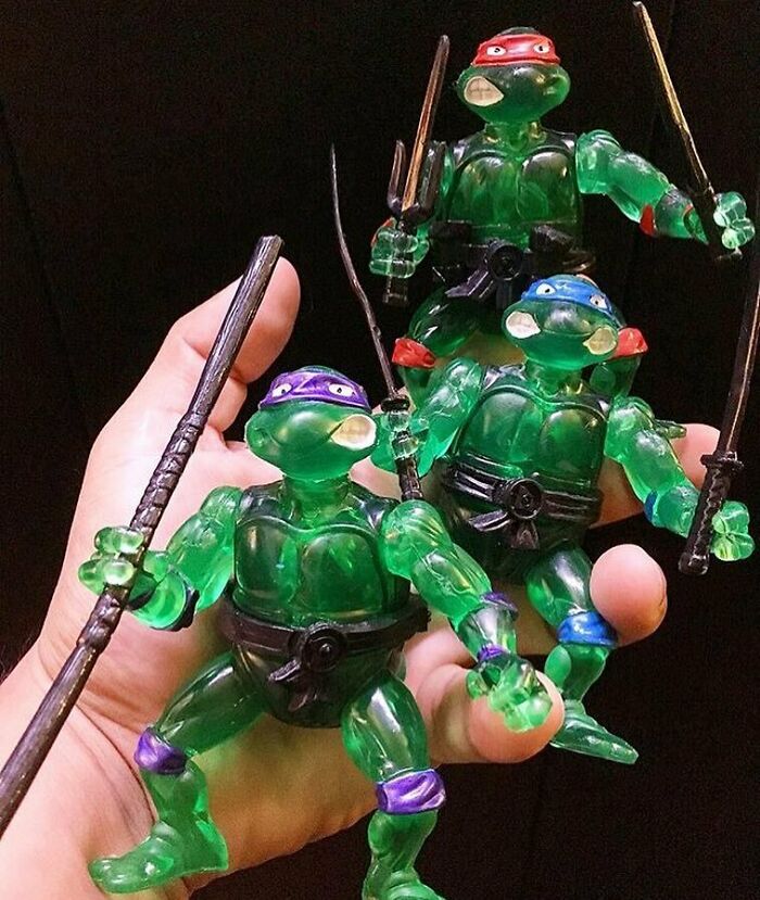 Mexican Bootlegs Are Rad!!!
📷: @nostalgic_collector