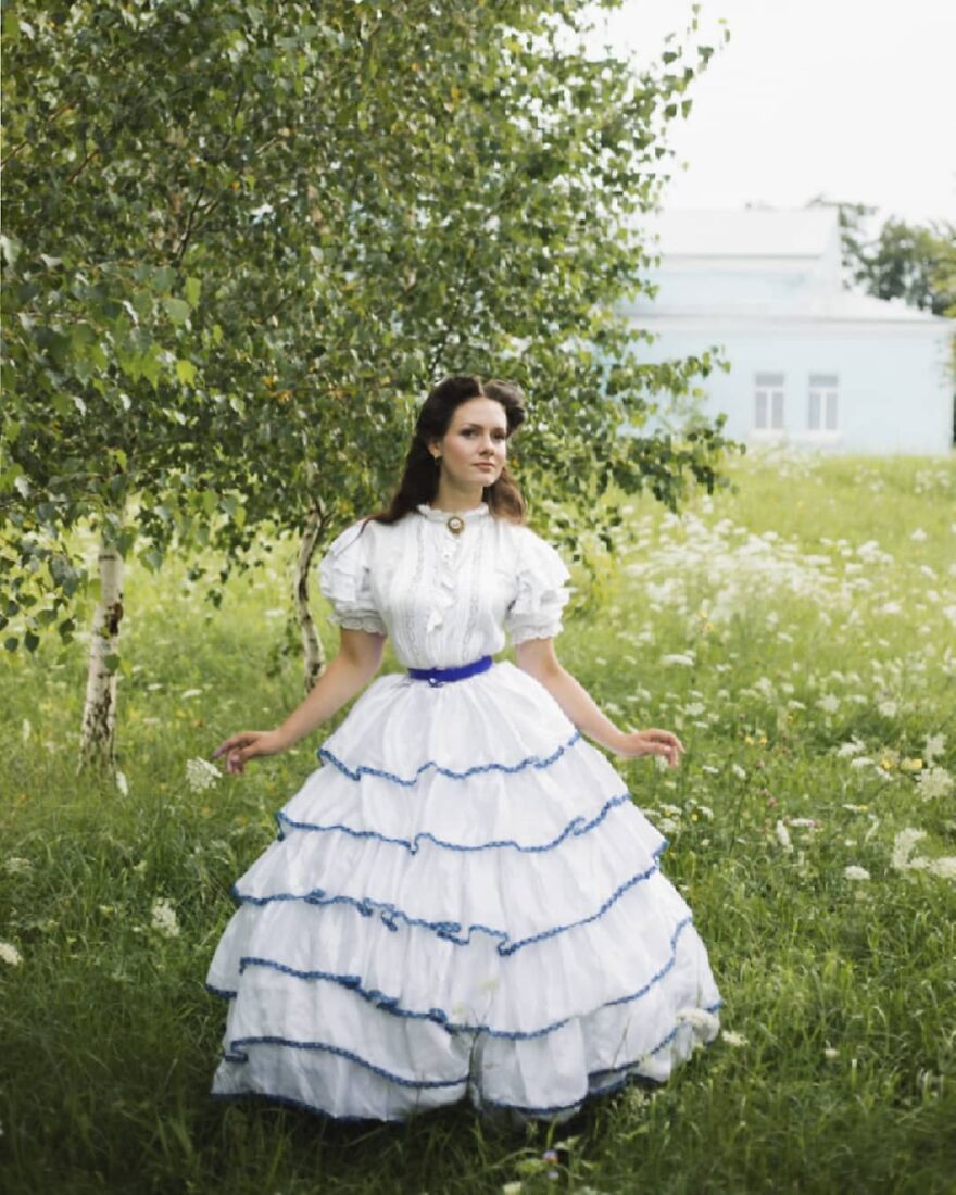 Woman-Dresses-19th-Century-Fashion-Vintage-Clothes-Mila-Povoroznyuk-Your-Sunny-Flowers