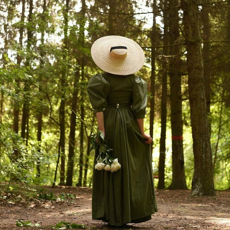 Woman-Dresses-19th-Century-Fashion-Vintage-Clothes-Mila-Povoroznyuk-Your-Sunny-Flowers