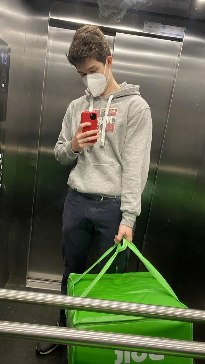 Many People Relate To This Russian Pilot Who Had To Switch His Career To Become A Food Delivery Driver