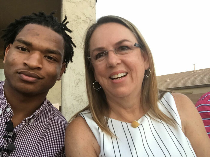 Remember The Grandma Who Accidentally Texted A Teen Inviting Him To Thanksgiving? They Reunite For The 5th Time, This Year Honoring Her Late Husband