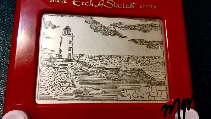 I Can Draw On The Etch-A-Sketch Better Than I Can On Paper (19 Pics)