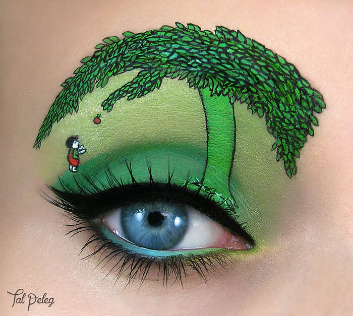 Makeup Artist Uses Her Eyes As A Canvas Creating Stunning Art