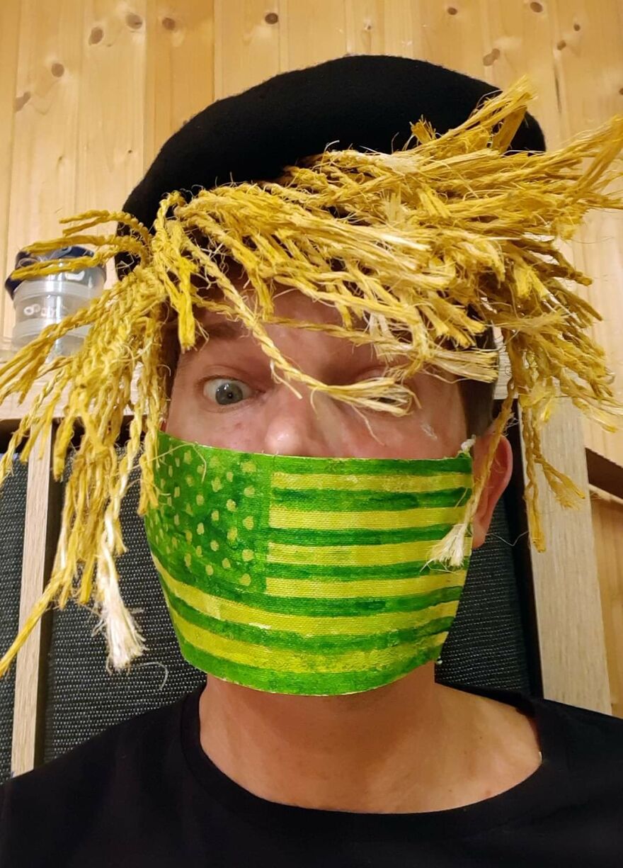 Matthias Kretschmer Wear Your Mask 2.0 Matthias Kretschmer Wear Your Mask 2.0