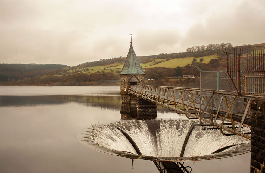 Spillway Pontsticill Reservoir, Brecon Beacons