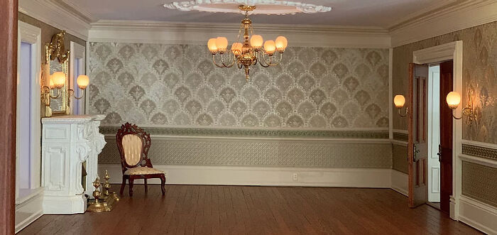 Take A Look At This Masterfully Crafted Dollhouse That Costs A Fortune (15 Pics) Take A Look At This Masterfully Crafted Dollhouse That Costs A Fortune (15 Pics)