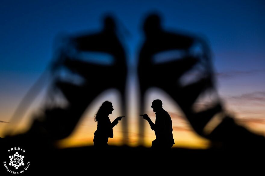 Beautiful Colors In This Couple Portrait By Gabriel Monsalve