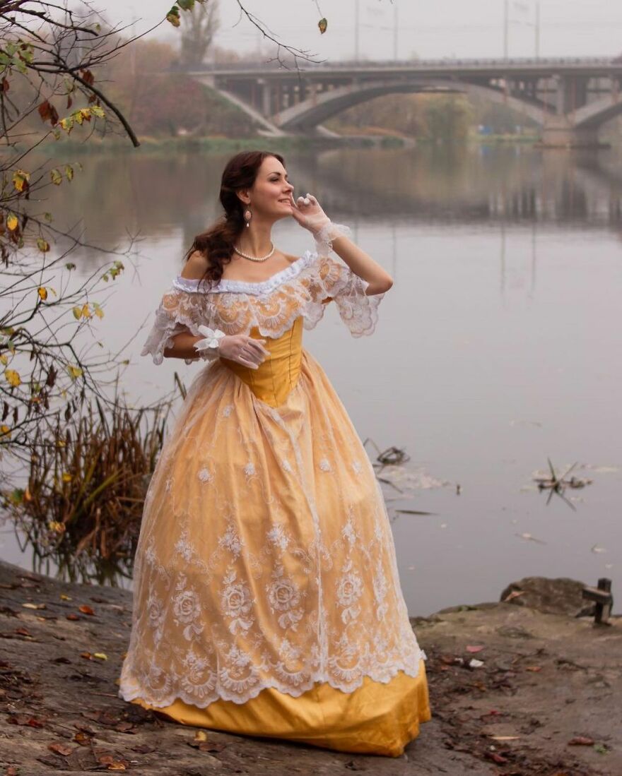 Woman-Dresses-19th-Century-Fashion-Vintage-Clothes-Mila-Povoroznyuk-Your-Sunny-Flowers