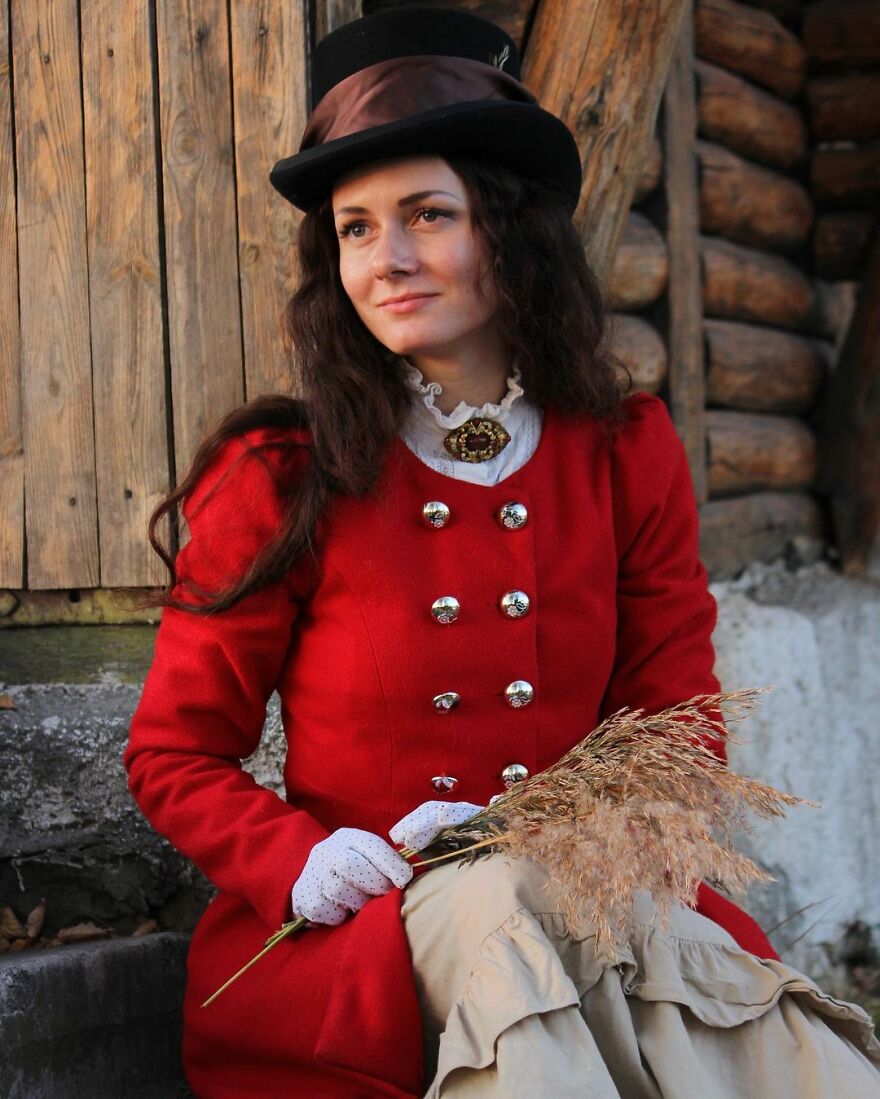 Woman-Dresses-19th-Century-Fashion-Vintage-Clothes-Mila-Povoroznyuk-Your-Sunny-Flowers