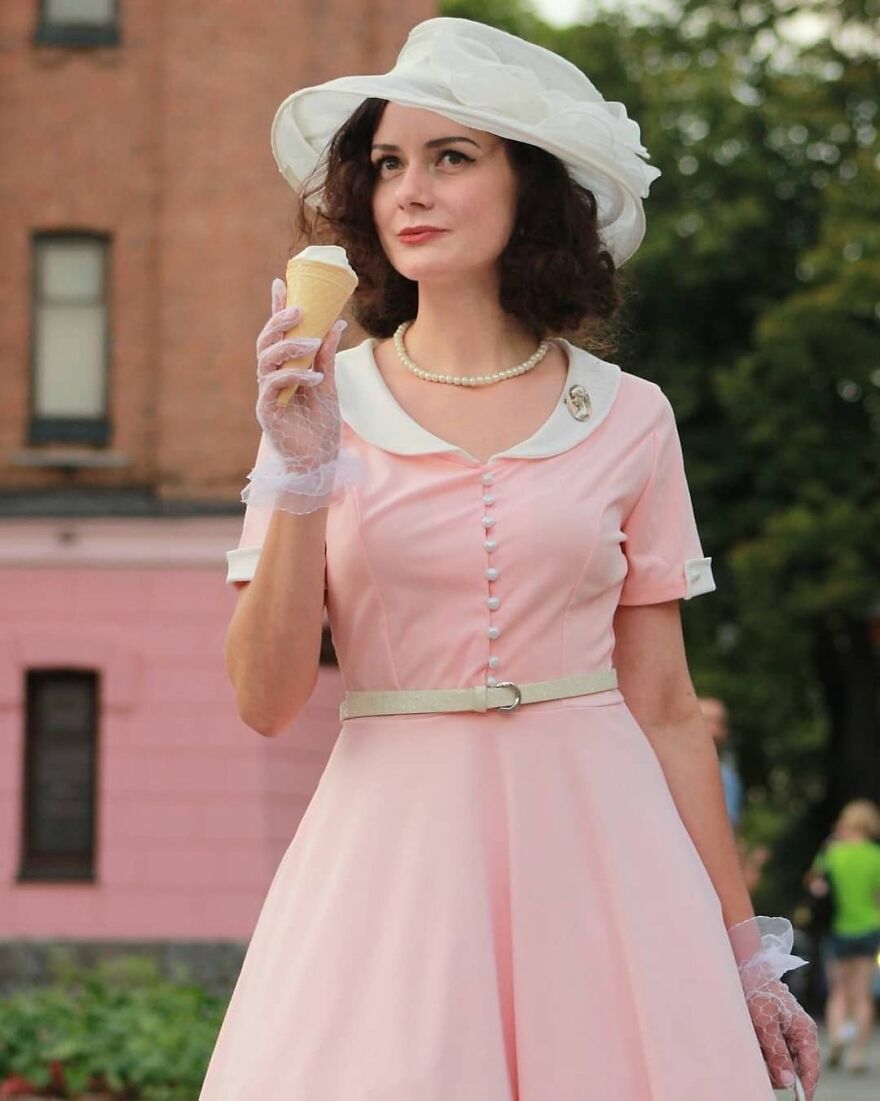 Woman-Dresses-19th-Century-Fashion-Vintage-Clothes-Mila-Povoroznyuk-Your-Sunny-Flowers