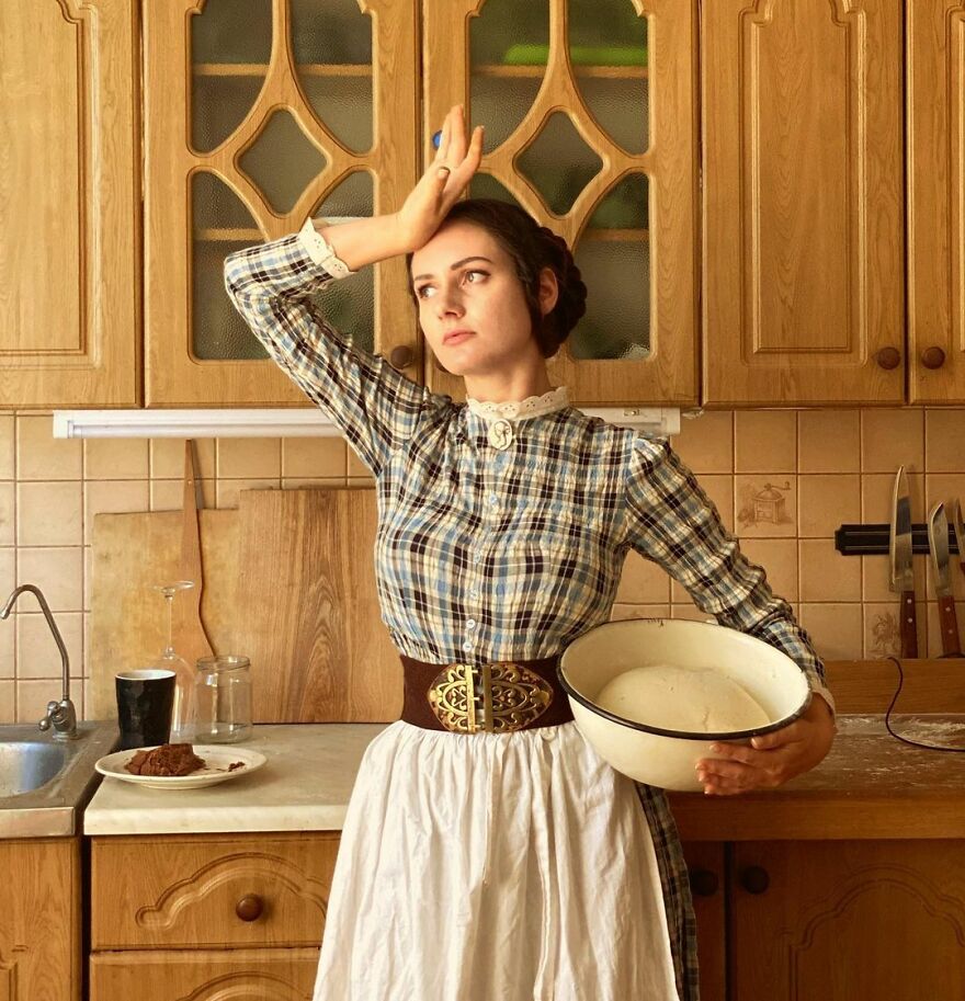 Woman-Dresses-19th-Century-Fashion-Vintage-Clothes-Mila-Povoroznyuk-Your-Sunny-Flowers