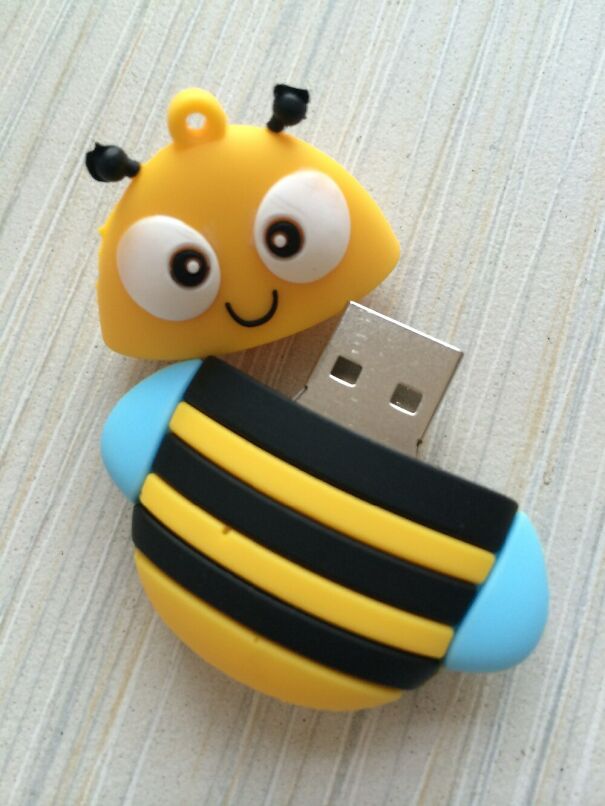 USB-Animals-USB-cartoon-penguin-owl-bumble-bee-flash-drive-flat-animal-memory-stick-round-character-5fc557c5c6a7e.jpg