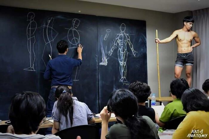 Pics From This Anatomical Drawing Class In Thailand Are Going Viral Pics From This Anatomical Drawing Class In Thailand Are Going Viral