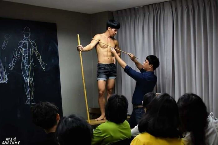Pics From This Anatomical Drawing Class In Thailand Are Going Viral Pics From This Anatomical Drawing Class In Thailand Are Going Viral
