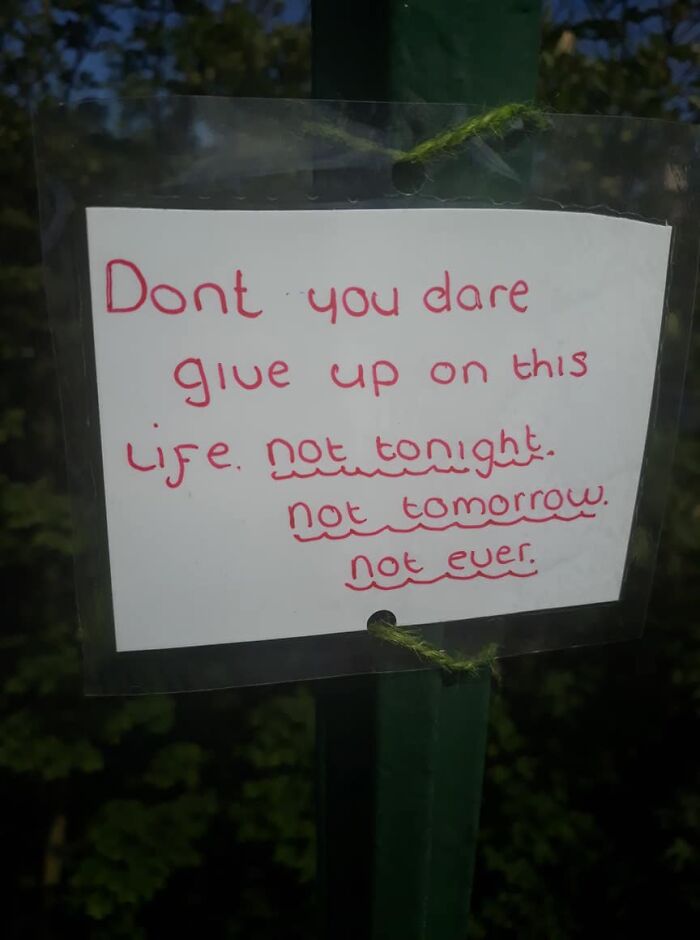 Anti-Suicide-Messages-Bridges-Mental-Health