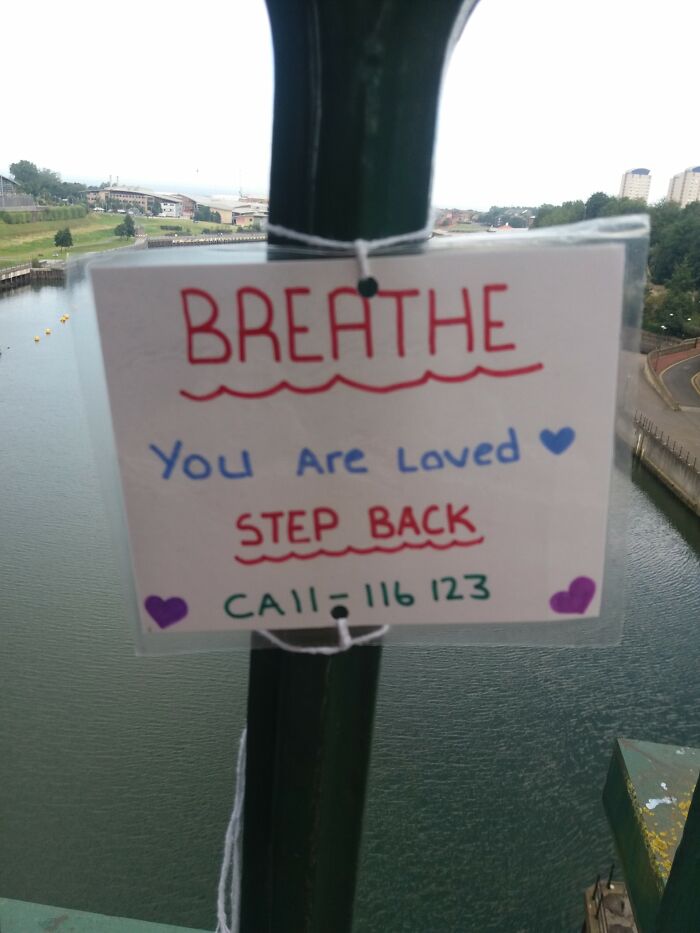 Anti-Suicide-Messages-Bridges-Mental-Health