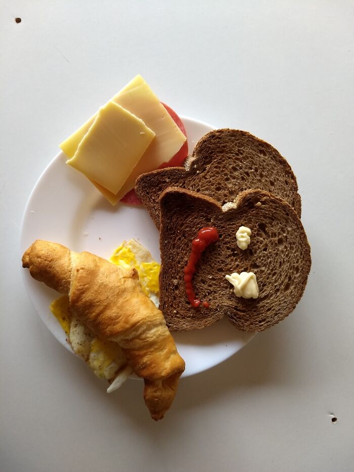 Mom, Dad Lunch Is Ready!