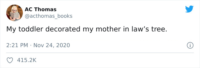 415K People On Twitter Are Cracking Up At The Way This 4 Y.O. Toddler Decorated Her Grandma's Christmas Tree