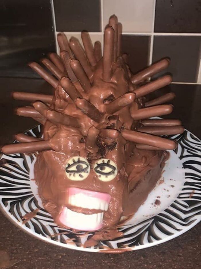 Hedgehog-Cake-Fails