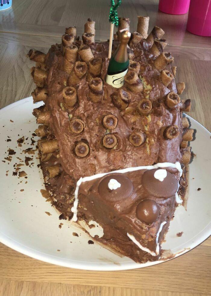 Hedgehog-Cake-Fails