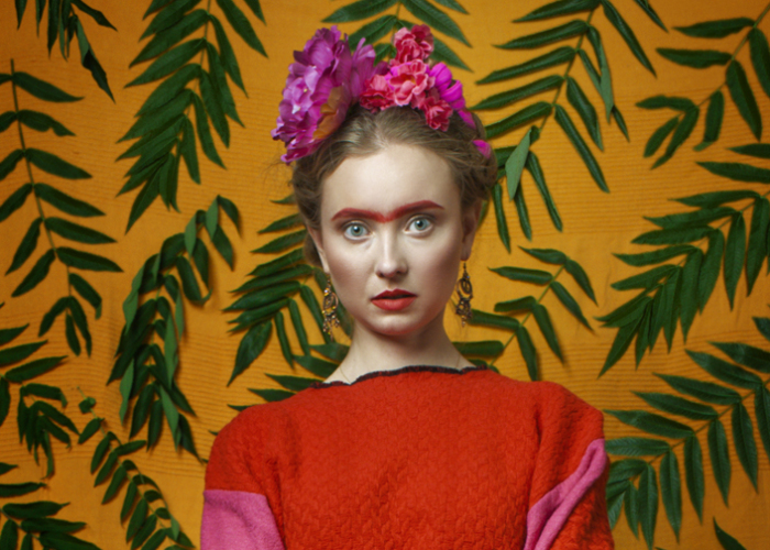 Katarzyna Niwinska’s ‘Rainbow Frida’ Photosession