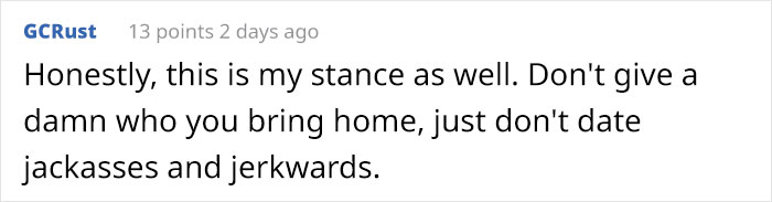 Daughter Comes Out To Dad While Chatting With Him And People Love His Reaction