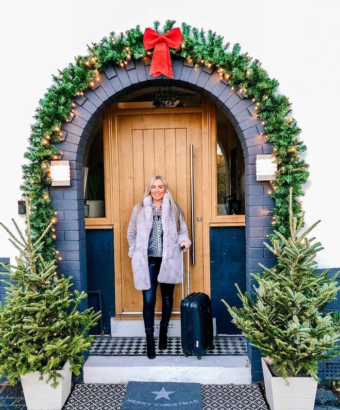 Mom Turns An Old Semi Into A Dream Home, Increasing Its Value By £110,000 Mom Turns An Old Semi Into A Dream Home, Increasing Its Value By £110,000