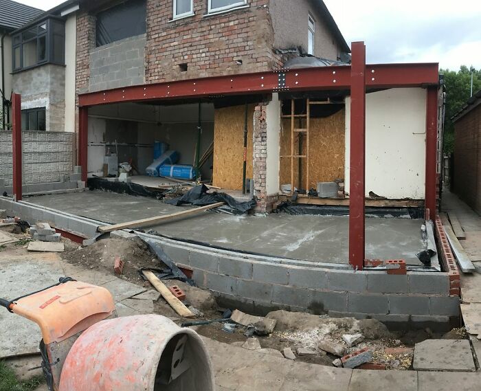 Mom Turns An Old Semi Into A Dream Home, Increasing Its Value By £110,000 Mom Turns An Old Semi Into A Dream Home, Increasing Its Value By £110,000