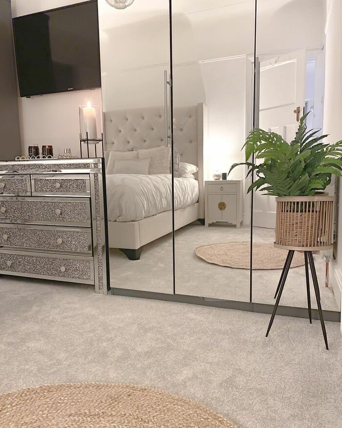 Mom Turns An Old Semi Into A Dream Home, Increasing Its Value By £110,000 Mom Turns An Old Semi Into A Dream Home, Increasing Its Value By £110,000