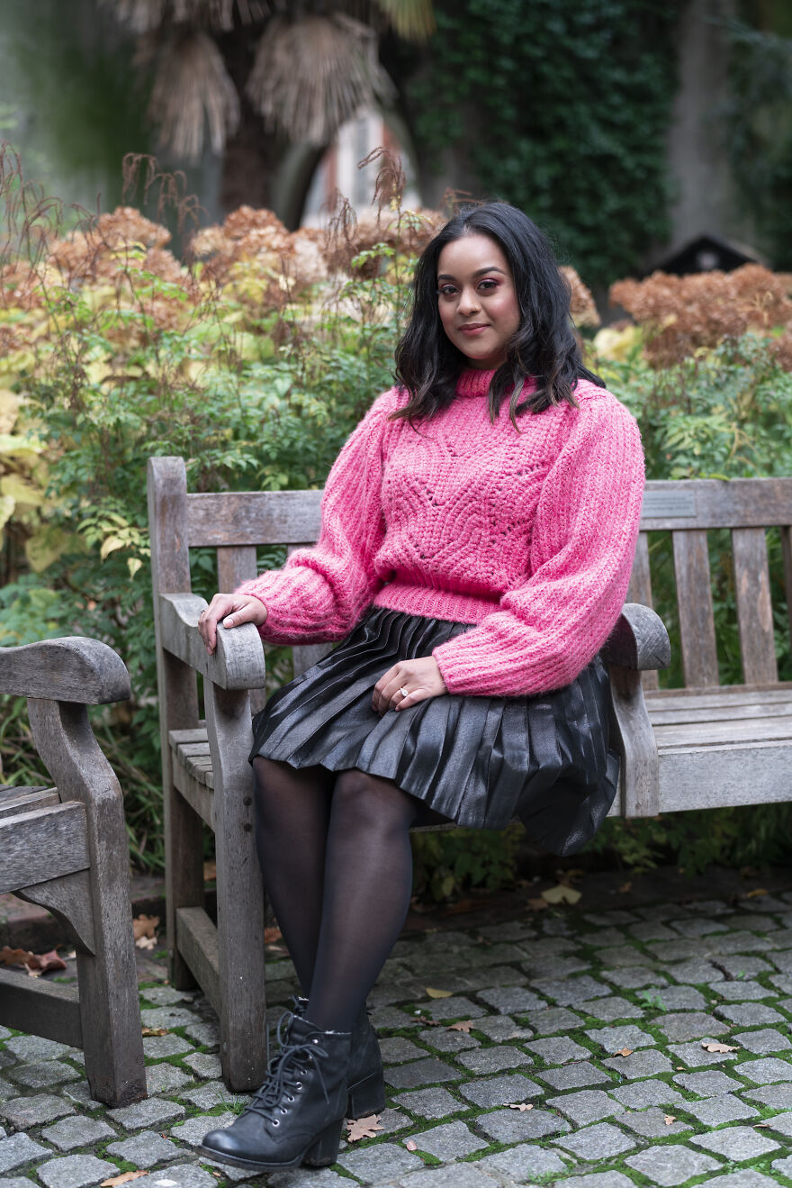 Sharon, Make-Up Artist